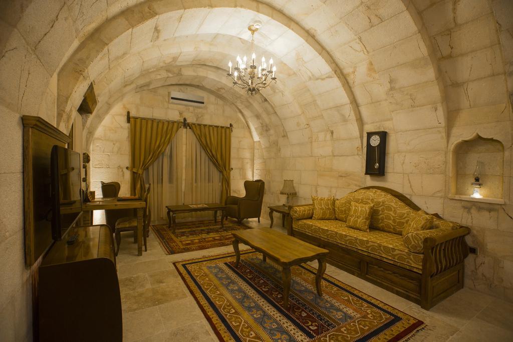 Hotel Kayakapi Premium Caves Cappadocia à Ürgüp Extérieur photo